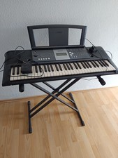 Yamaha Keyboard YPT-230, 61