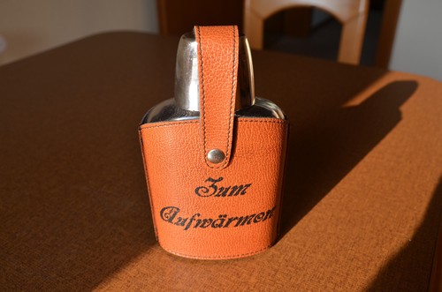 Flachmann aus glas - aus, 1