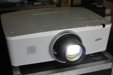 *Sanyo PLC-ZM5000L*WUXGA