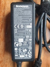 20V / 2,25 A /  Netzteil