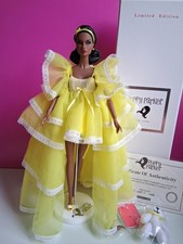 Fashion royalty integrity