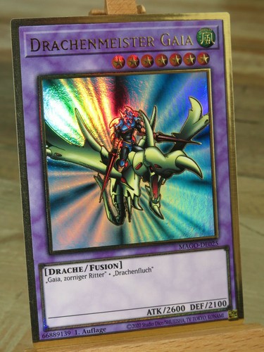 Drachenmeister gaia - yu-gi-oh!,