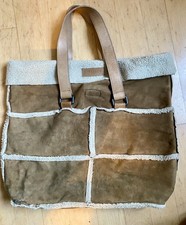 STRENESSE BLUE Lammfell