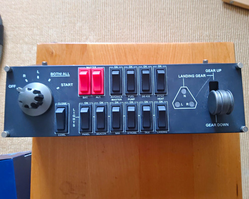 Saitek switch panel - switch,