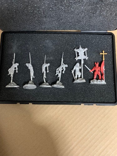 Leading edge dracula - edge, miniature