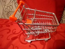 Einkaufswagen Metall mit klappbarer Kindersitz, Schiebegriff