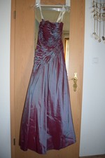 festliches Kleid/Ballkleid zu
