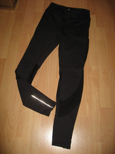 H&M -  Gymnastikhose GR 34 36 Mod. schwarz 2x Geld Taschen mit RV HINGUCKER
