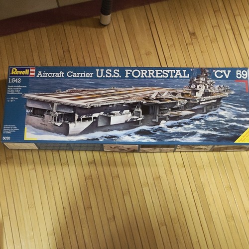 542 revell 05089 aircraft - 1:542,