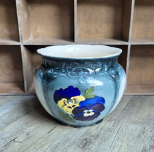 schöner alter Übertopf