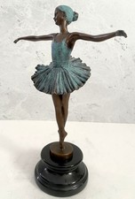 Jugendstil Tänzerin-