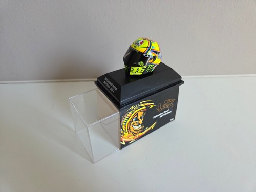 Minichamps helm v rossi - minichamps,