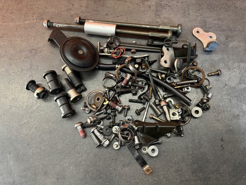 Schrauben satz motor huppe - schrauben,