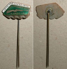 Emaillierte Anstecknadel 100