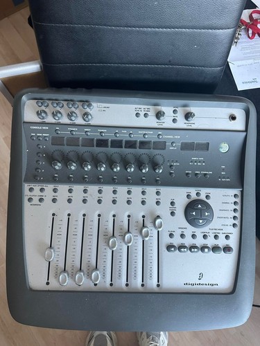 Digidesign 002 als chanel - 002,