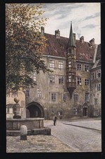 647* AK Künstlerkarte - München - Alter Hof - Brunnen - Erker (20er Jahre)