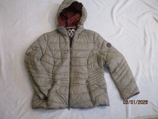 Barbara Lebek, Daunenjacke