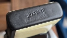 Zippo   Scrimshaw  mit seltenem Flat Bottom (#200FB) Gezündet  von  1989