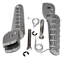 Fußrasten Silber Paar vorne