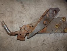 Fendt Farmer 308 LS 300er Verriegelung Unterlenker links