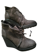 Schuhe .MONCLER. Keilabsatz