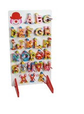 Bunte Holzbuchstaben mit clown