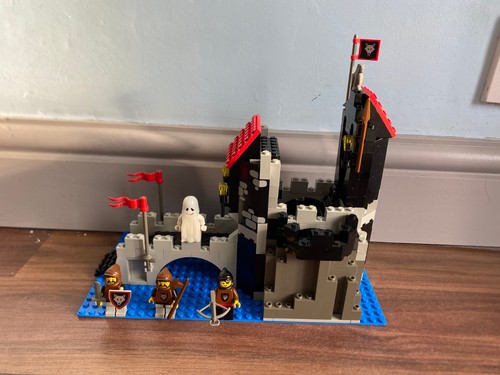 Lego castle set 6075 wolfpack - lego,