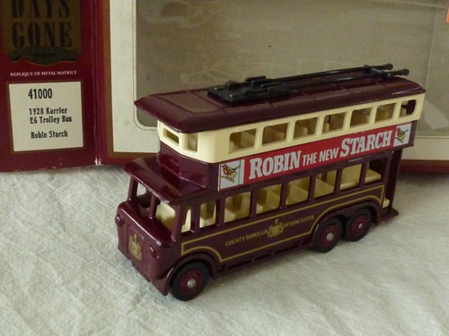 Lledo trolleybus karrier - "karrier, e6"