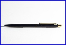 MONTBLANC Kugelschreiber SL (SlimLine) Serie in Schwarz & Gold mit neuer Mine