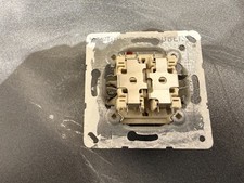 JUNG Serienschalter (Doppelschalter) 505 U - altweiß