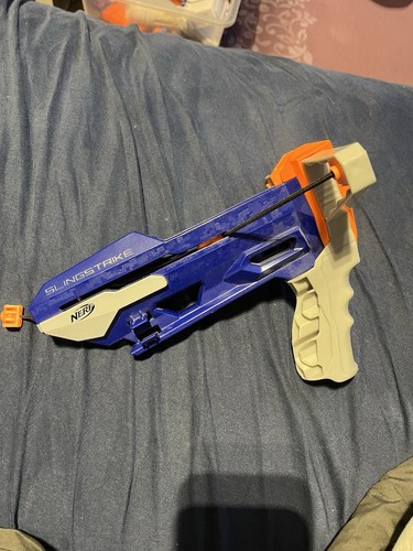 Nerf slingstrike gun armbrust - slingstrike,