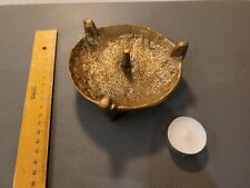 Brutalist Design  schwer