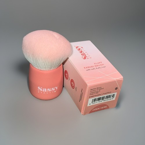 Sassy beauty fluff kabuki - sassy,