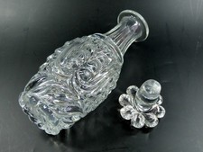 PRESSGLAS Karaffe BACCARAT um 1840