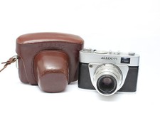 Altix -n  Kamera, Carl Zeiss