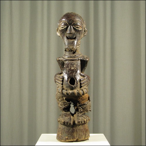 59408 nkisi figur songye - 59408),