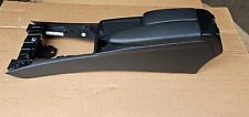 Mercedes Bnez w204 C-Klasse Mittelkonsole Armlehne Mittelarmlehne A2046800150