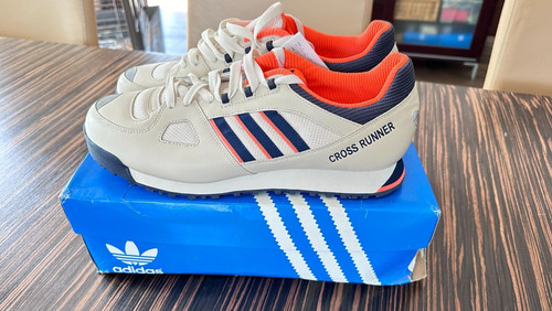 Adidas cross runner 2004 - adidas,