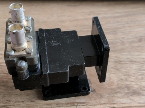 Hohlleiteradapter bnc auf - bnc,