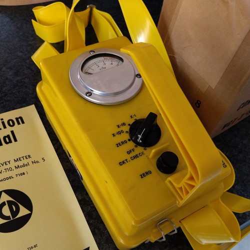Victoreen meter - , /