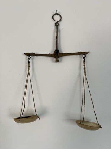 Antike balkenwaage gepunzt arm - antike, gepunzt,arm