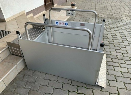 Rollstuhllift plattformlift - rollstuhllift,