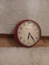 Vintage Wanduhr , rote Uhr 22cm 