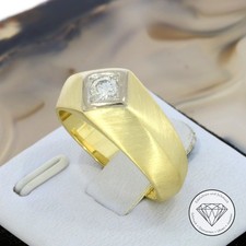 Wert 4.000,- Massiver Solitär