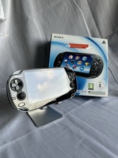 Sony PS Vita Konsole PCH-1104 Schwarz WiFi + 3G, OVP, wie Neu, ohne Kratzer!