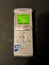 Sony MP3 IC Recorder ICD-UX200 (2GB)