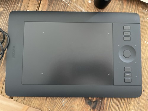 Wacom intuos pro small - intuos,