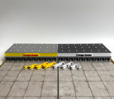 für Herpa Wings 1:500 / 1:400 Flughafen  Cargo Center / Airport Accessoires