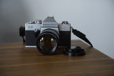 Praktica L2 mit Revuenon 135mm f2,8 Objektiv
