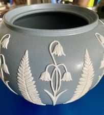 antique wedgewood blue